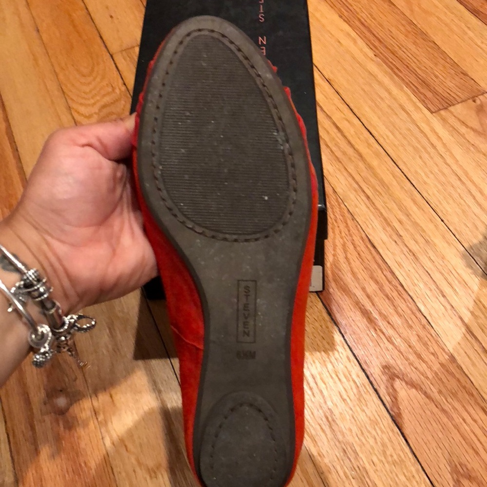 Steven flats - Picture 2 of 3